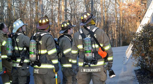 Chimney fire on Christmas morning.  Eighteen degrees.  Photos by Curt Werner
