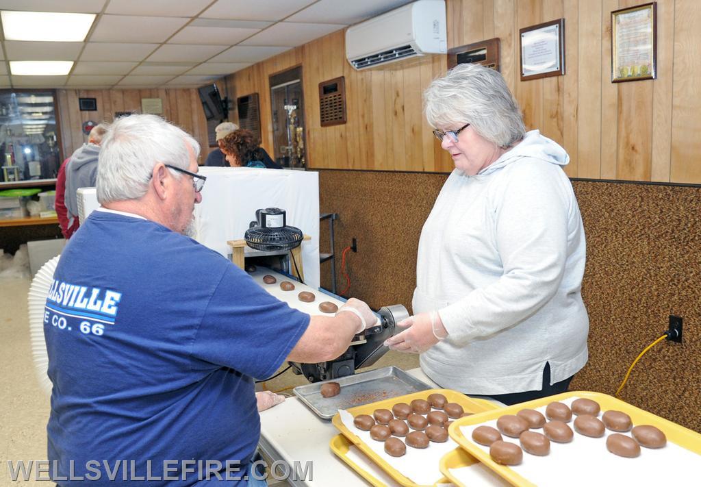 03/14/22 Easter Peanut Butter Eggs.  photos by curt werner