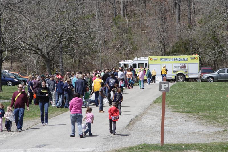 2014 Easter Egg Hunt held @ Pinchot Park - Photo by Vince Brown